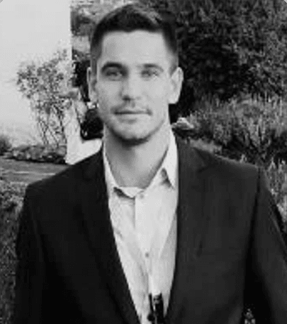 Dr. Eric Navarrete